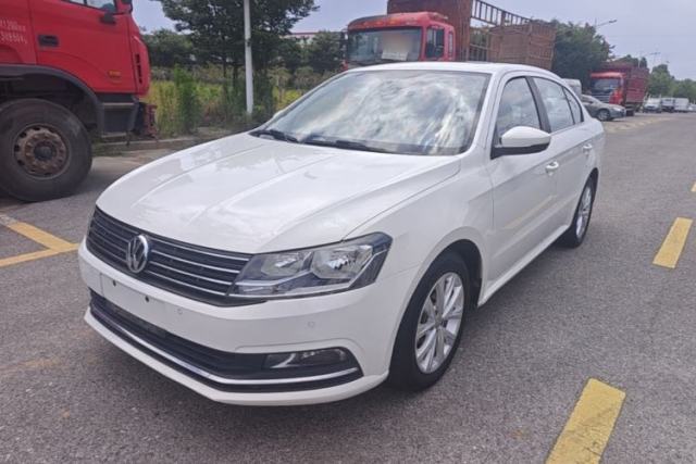 Used Volkswagen Lavida 2017 1.6L Automatic Comfort Edition
