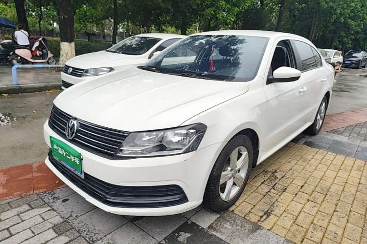 Used Volkswagen Lavida 2017 1.6L Automatic Fashion Edition Guazi used car, China used car export, Used car for sale, Used cars, Cheapest cars for sale