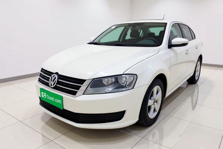 Volkswagen Lavida 2017 1.6L Automatic Fashion Edition usata Guazi used car, China used car export, Used car for sale, Used cars, Cheapest cars for sale