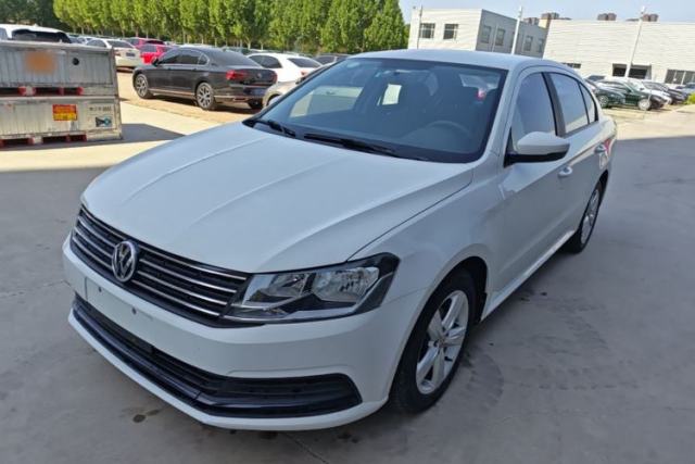 Used Volkswagen Lavida 2017 1.6L Manual Fashion Edition