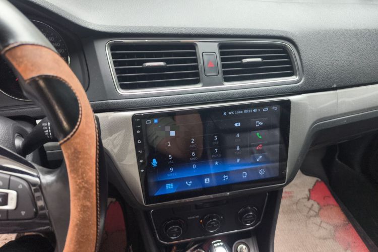 Used Volkswagen Lavida 2017 230TSI DSG Comfort Edition Audio And AC Panel