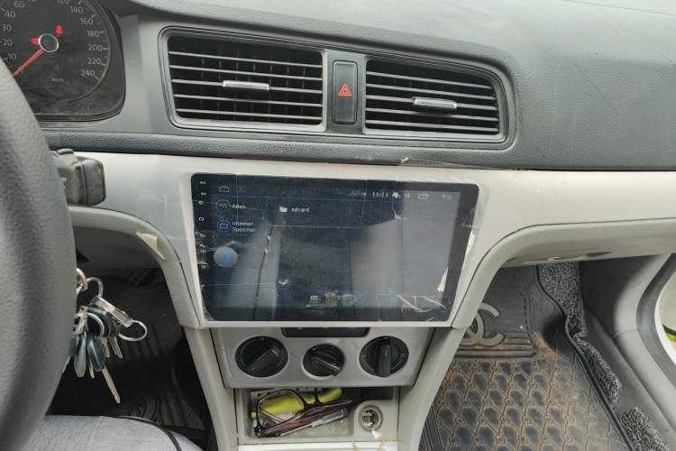 Used Volkswagen Lavida  Audio And AC Panel