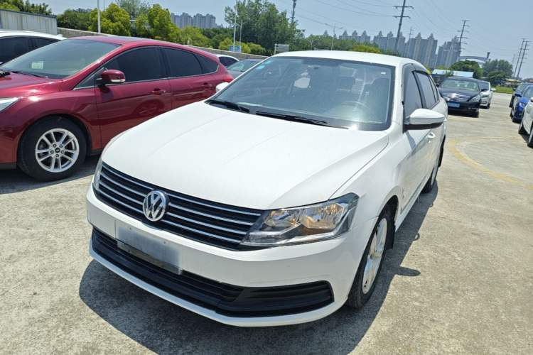 Used Volkswagen Lavida 2017 1.6L Automatic Fashion Edition Guazi used car, China used car export, Used car for sale, Used  cars, Cheapest cars for sale