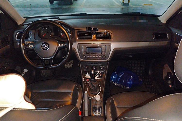Used Volkswagen Lavida 2017 230TSI DSG Comfort Edition Center Console