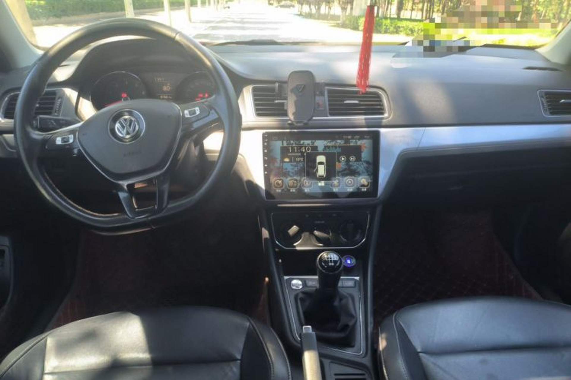 Used Volkswagen Lavida 2017 1.6L Manual Comfort Edition Center Console