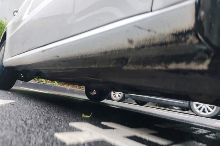 Used Volkswagen Lavida 2017 1.6L Automatic Fashion Edition Chassis Front Right