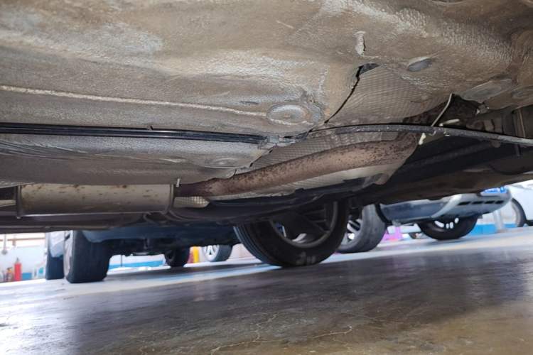 Used Volkswagen Lavida 2017 1.6L Manual Fashion Edition Chassis Rear Left