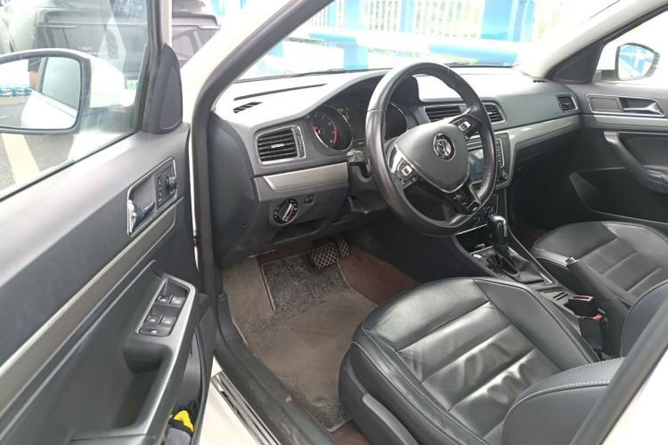Used Volkswagen Lavida 2017 230TSI DSG Comfort Edition Driver Seat