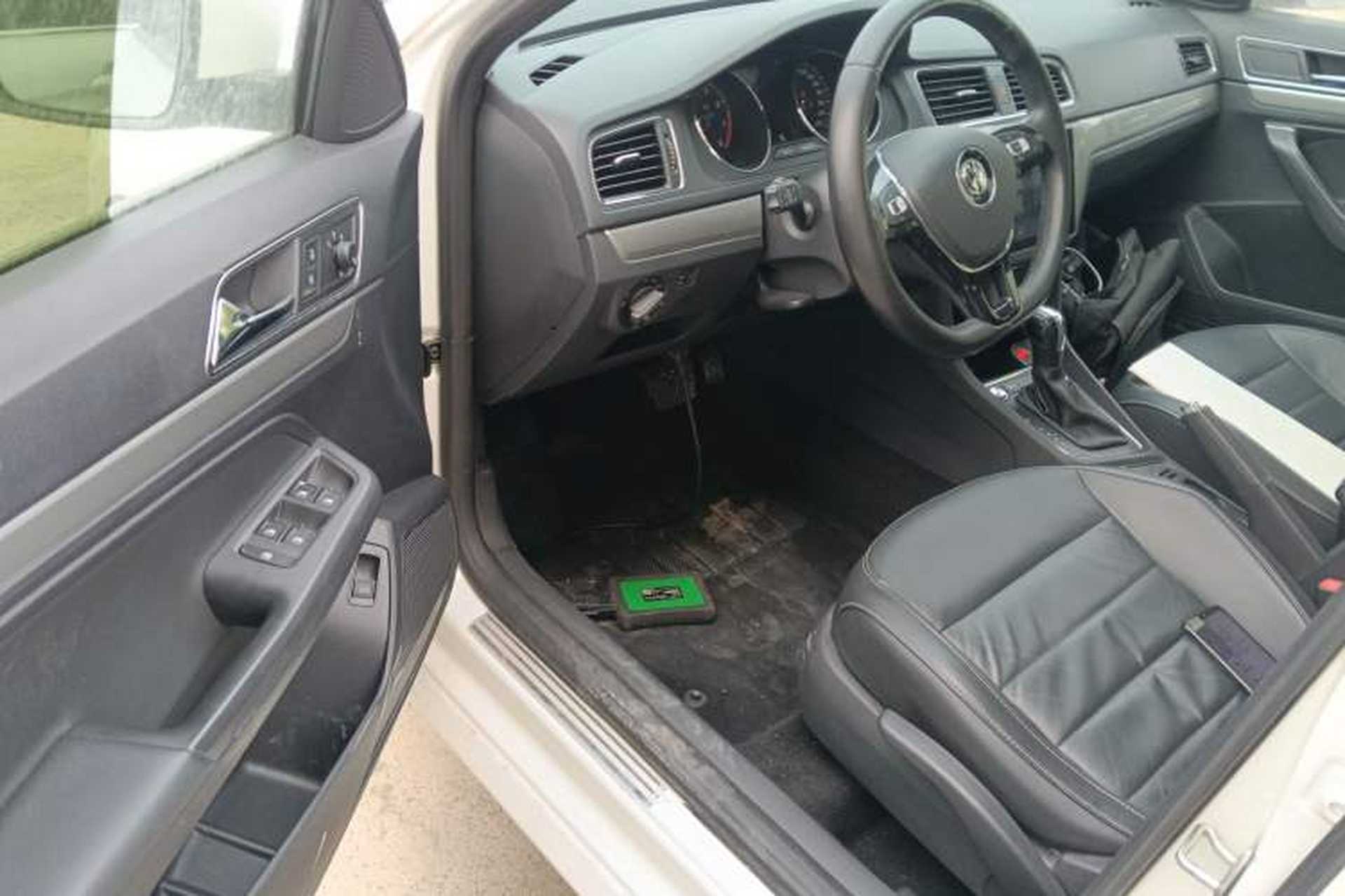 Used Volkswagen Lavida 2017 1.6L Automatic Comfort Edition Driver Seat