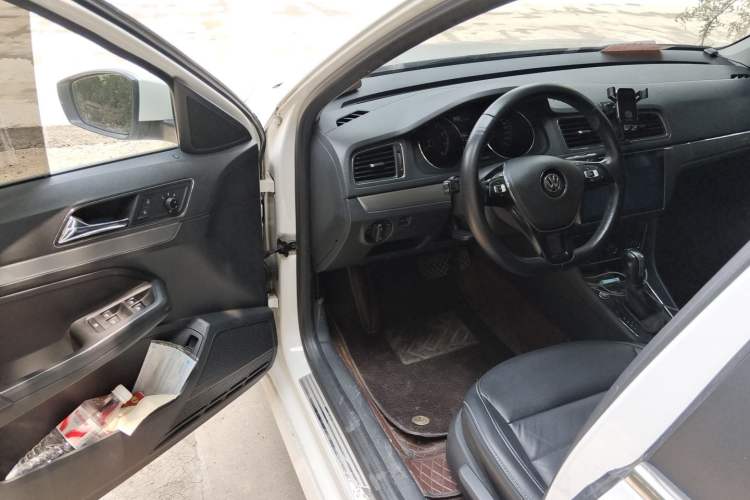 Used Volkswagen Lavida 2017 230TSI DSG Comfort Edition Driver Seat