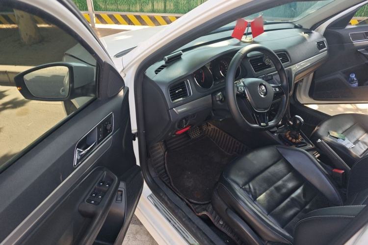 Used Volkswagen Lavida 2017 1.6L Automatic Comfort Edition Driver Seat