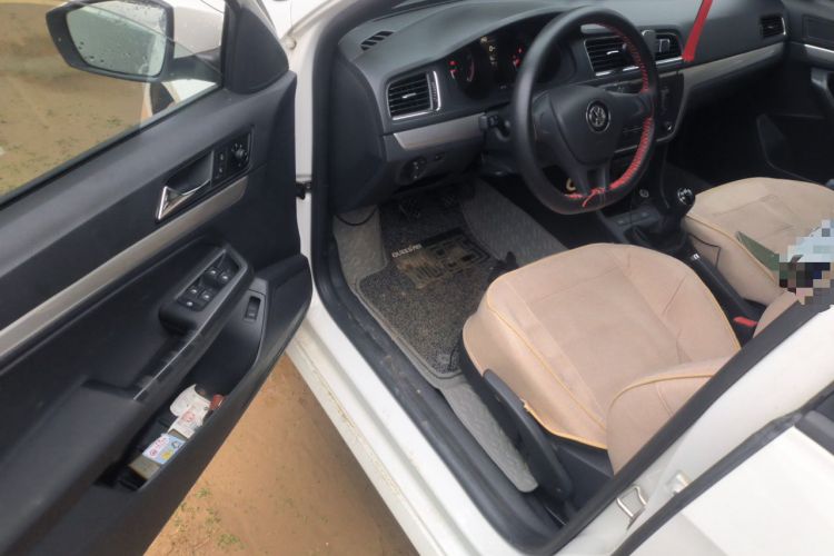 Used Volkswagen Lavida 2017 1.6L Manual Fashion Edition Driver Seat