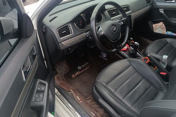 Used Volkswagen Lavida 2017 1.6L Automatic Comfort Edition Driver Seat