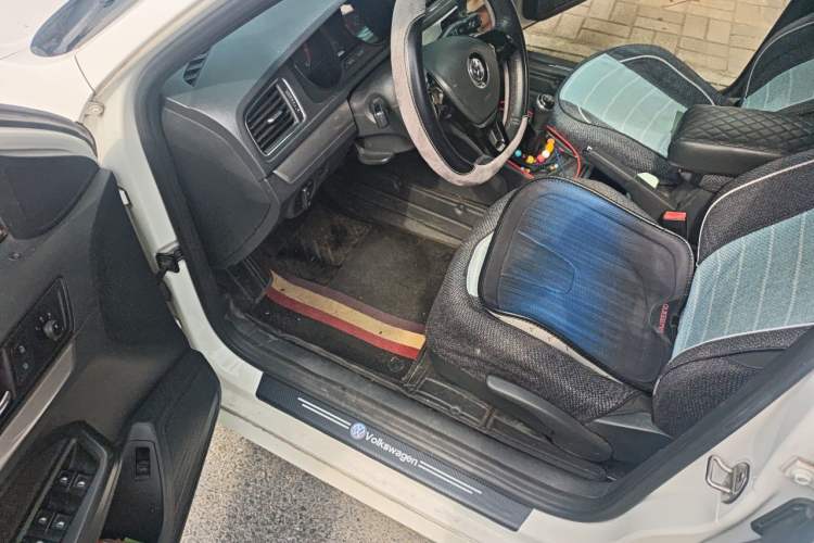 Used Volkswagen Lavida 2017 1.6L Manual Fashion Edition Driver Seat