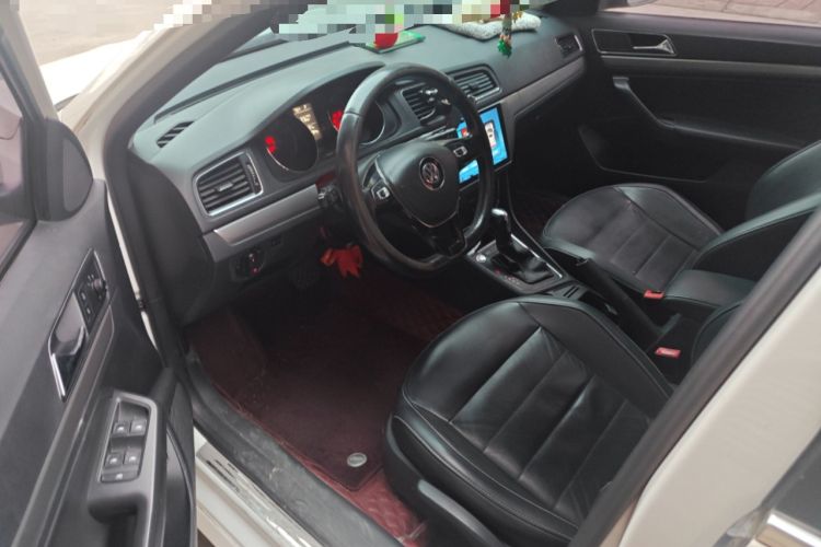 Used Volkswagen Lavida 2017 1.6L Automatic Comfort Edition Driver Seat