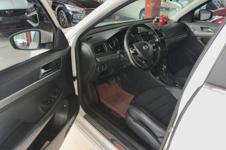 Used Volkswagen Lavida 2017 230TSI DSG Comfort Edition Driver Seat