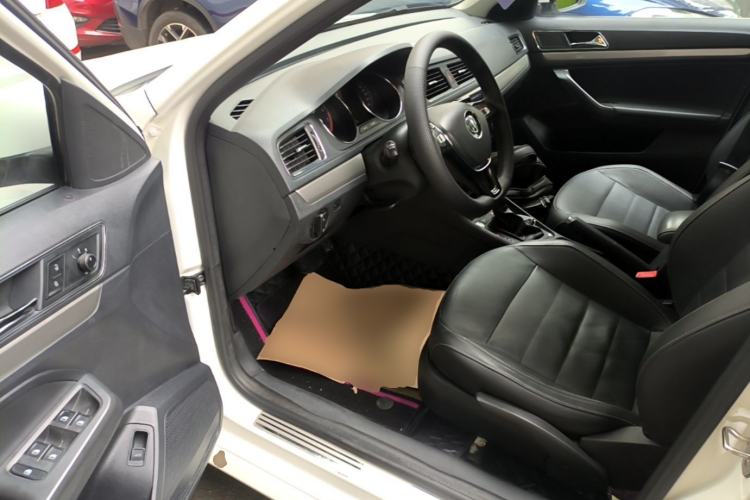 Used Volkswagen Lavida 2017 1.6L Automatic Comfort Edition Driver Seat