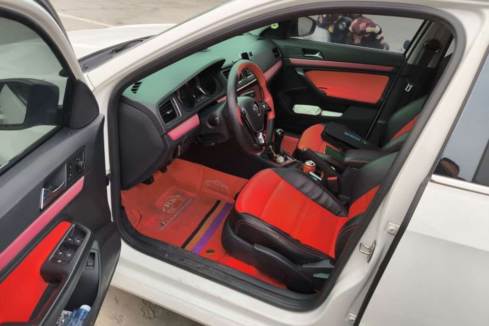 Used Volkswagen Lavida 2017 1.6L Manual Fashion Edition Driver Seat