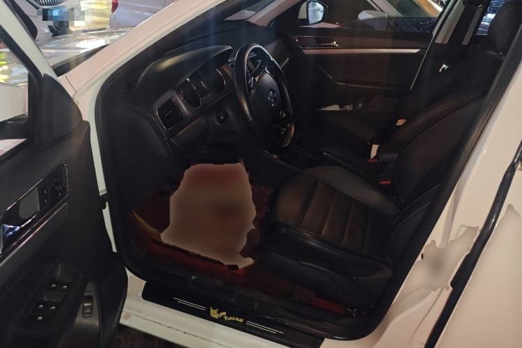 Used Volkswagen Lavida 2017 1.6L Automatic Comfort Edition Driver Seat