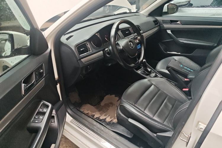 Used Volkswagen Lavida 2017 1.6L Automatic Comfort Edition Driver Seat