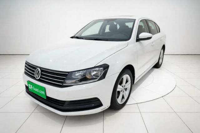 Używany Volkswagen Lavida 2017 1.6L Automatic Fashion Edition