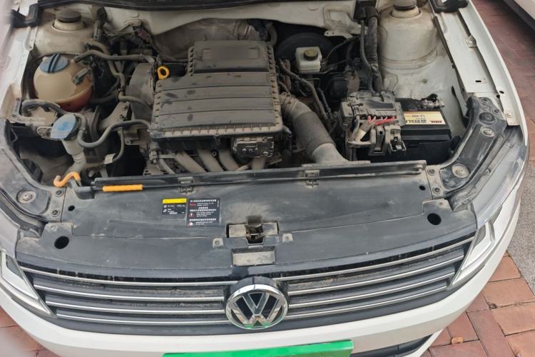 Used Volkswagen Lavida 2017 1.6L Automatic Fashion Edition Engine Bay