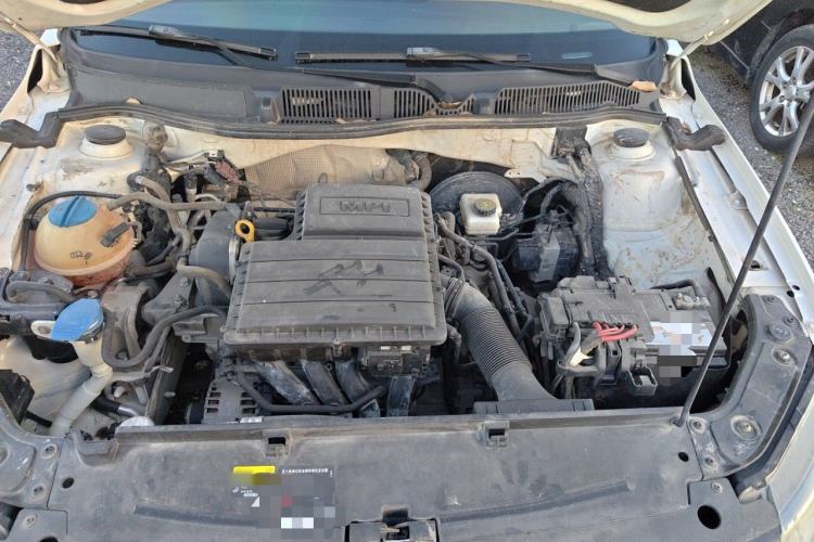 Used Volkswagen Lavida 2017 1.6L Automatic Fashion Edition Engine Bay