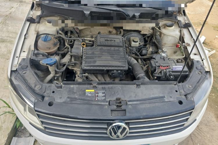 Used Volkswagen Lavida 2017 1.6L Automatic Fashion Edition Engine Bay