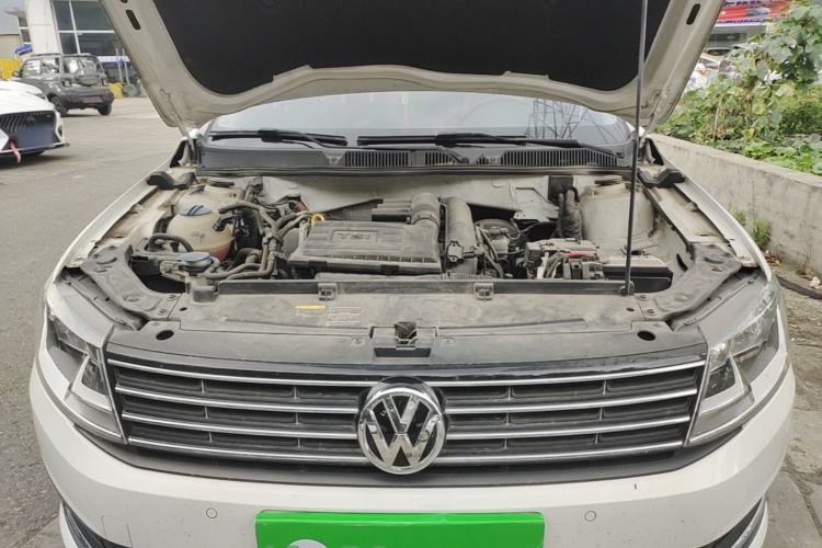 Used Volkswagen Lavida 2017 230TSI DSG Comfort Edition Engine Bay