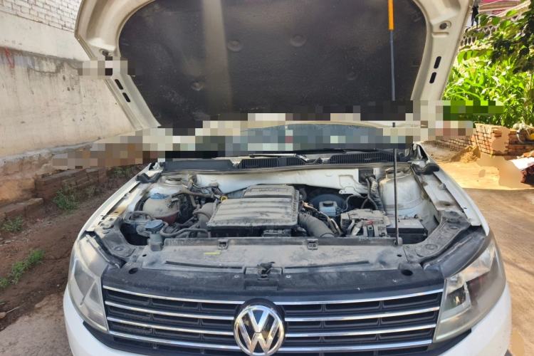 Used Volkswagen Lavida 2017 1.6L Automatic Comfort Edition Engine Bay