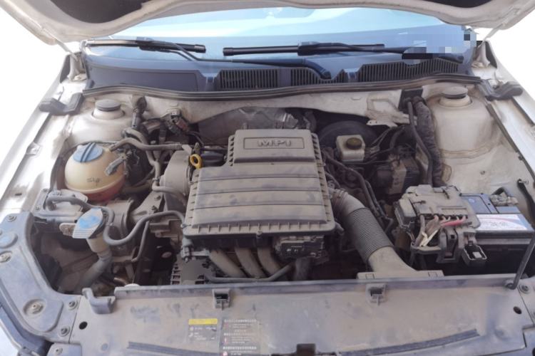 Used Volkswagen Lavida 2017 1.6L Automatic Fashion Edition Engine Bay