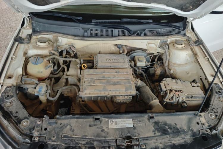 Used Volkswagen Lavida 2017 1.6L Automatic Comfort Edition Engine Bay