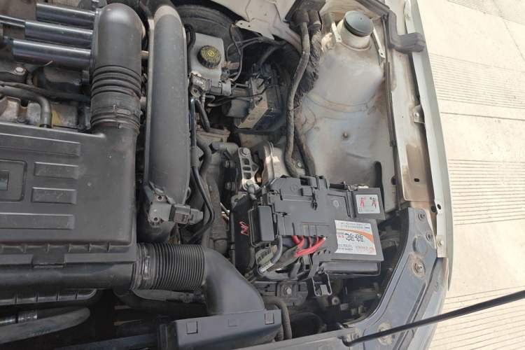 Used Volkswagen Lavida 2017 230TSI DSG Comfort Edition Engine Bay Left