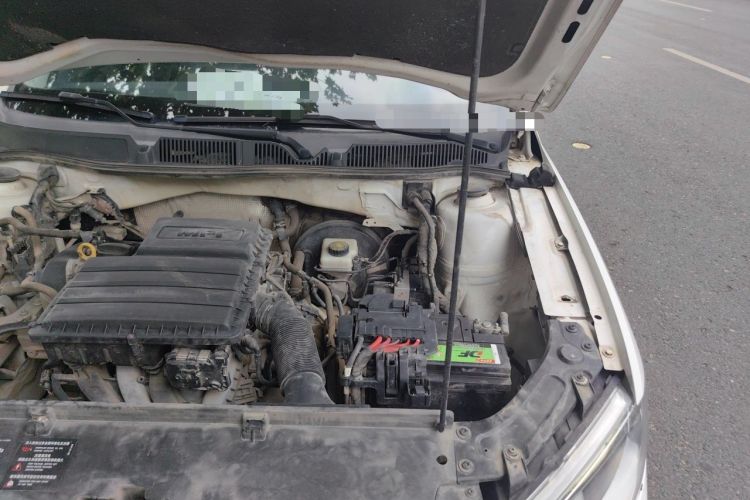 Used Volkswagen Lavida 2017 1.6L Automatic Comfort Edition Engine Bay Left