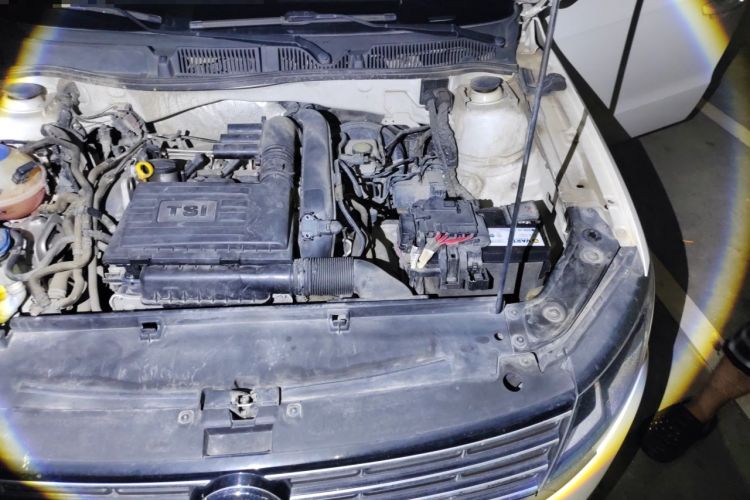 Used Volkswagen Lavida 2017 230TSI DSG Comfort Edition Engine Bay Left