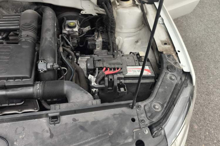 Used Volkswagen Lavida 2017 230TSI DSG Comfort Edition Engine Bay Left