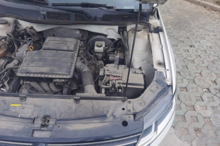 Used Volkswagen Lavida 2017 1.6L Automatic Comfort Edition Engine Bay Left