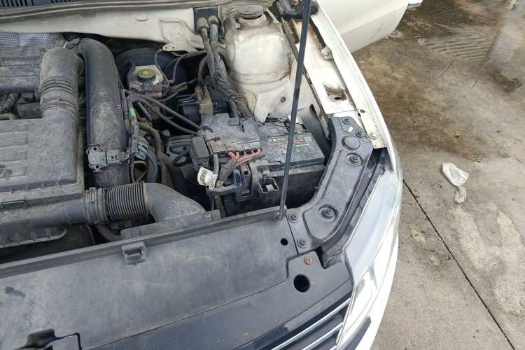 Used Volkswagen Lavida 2017 230TSI DSG Comfort Edition Engine Bay Left
