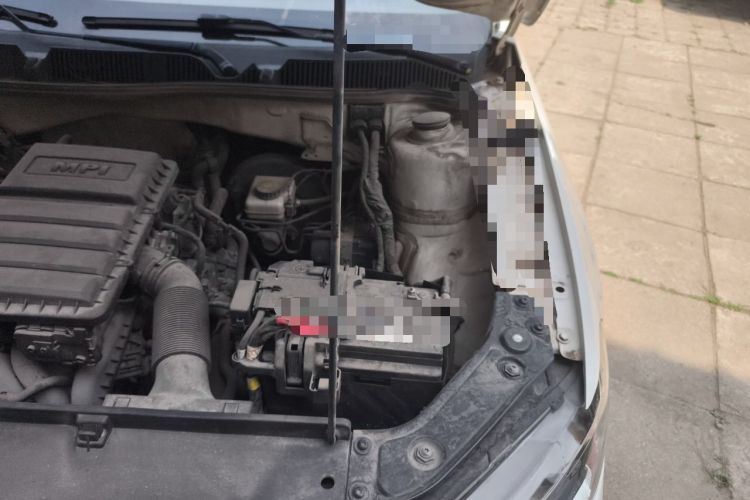 Used Volkswagen Lavida 2017 1.6L Manual Comfort Edition Engine Bay Left