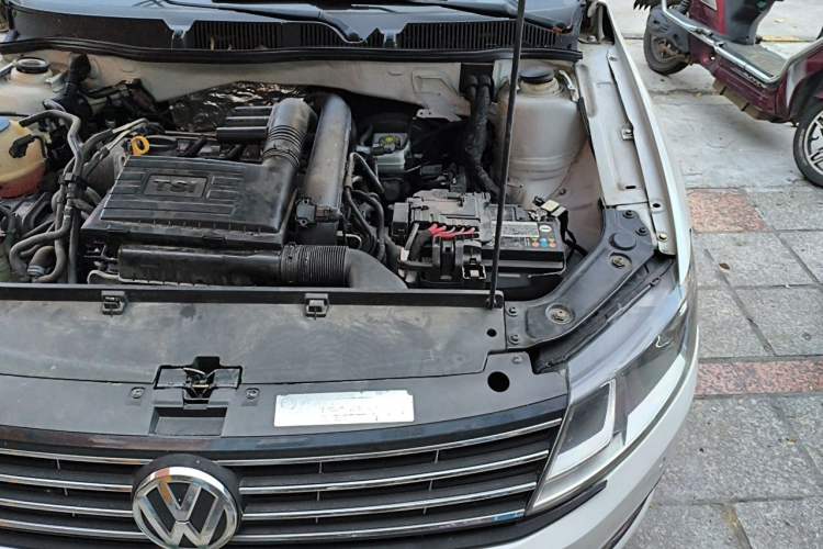 Used Volkswagen Lavida 2017 230TSI DSG Comfort Edition Engine Bay Left