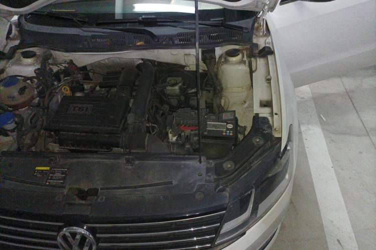 Used Volkswagen Lavida 2017 230TSI DSG Comfort Edition Engine Bay Left