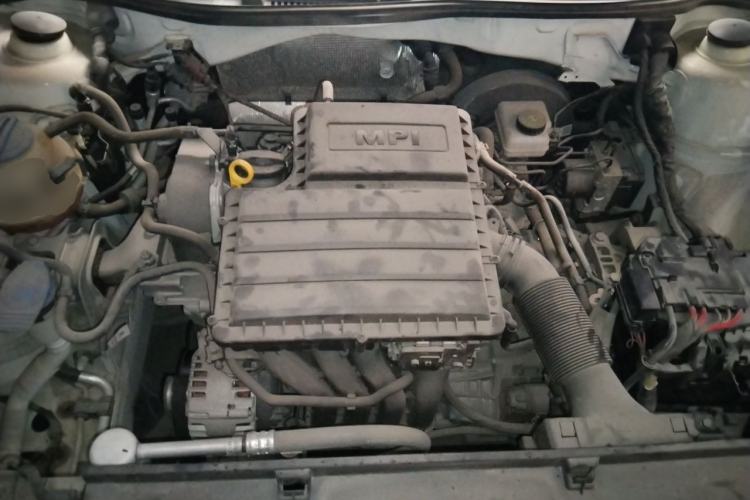 Used Volkswagen Lavida 2017 1.6L Automatic Fashion Edition Engine Bay