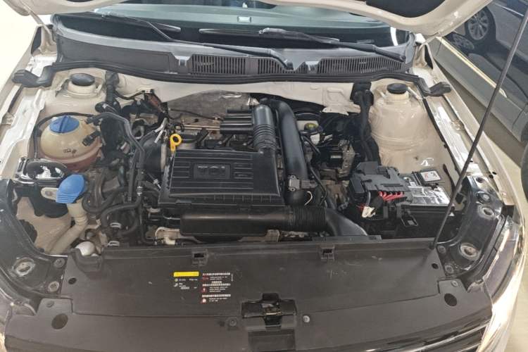 Used Volkswagen Lavida 2017 230TSI DSG Comfort Edition Engine Bay