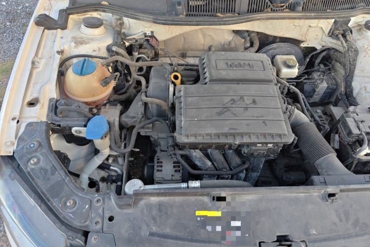 Used Volkswagen Lavida 2017 1.6L Automatic Fashion Edition Engine Bay Right