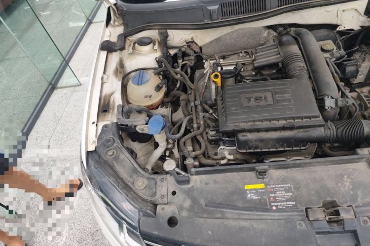 Used Volkswagen Lavida 2017 230TSI DSG Comfort Edition Engine Bay Right