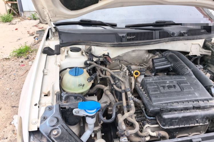 Used Volkswagen Lavida 2017 230TSI DSG Comfort Edition Engine Bay Right