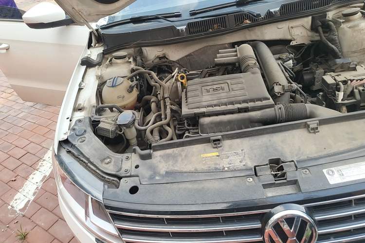 Used Volkswagen Lavida 2017 230TSI DSG Comfort Edition Engine Bay Right
