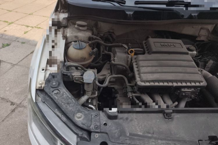 Used Volkswagen Lavida 2017 1.6L Manual Comfort Edition Engine Bay Right