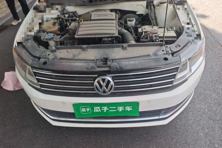 Used Volkswagen Lavida 2017 1.6L Automatic Comfort Edition Engine Bay