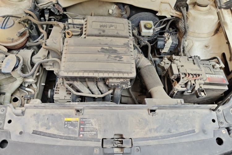 Used Volkswagen Lavida 2017 1.6L Manual Comfort Edition Engine Bay